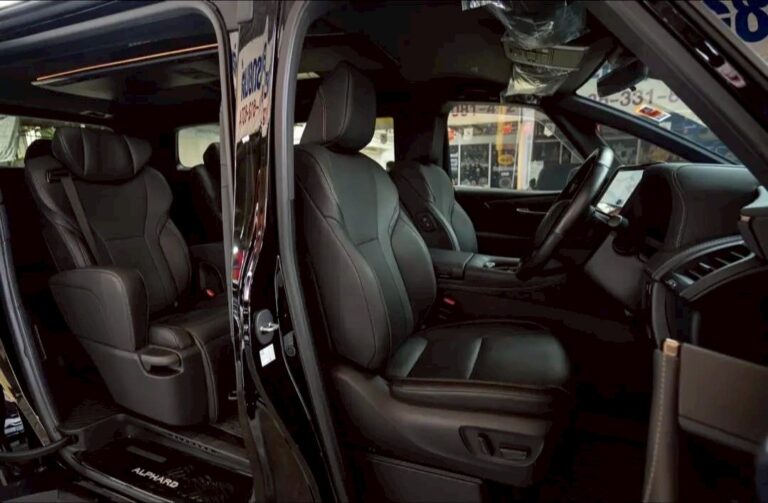 LINE_ALBUM_Alphard 01_250720_3